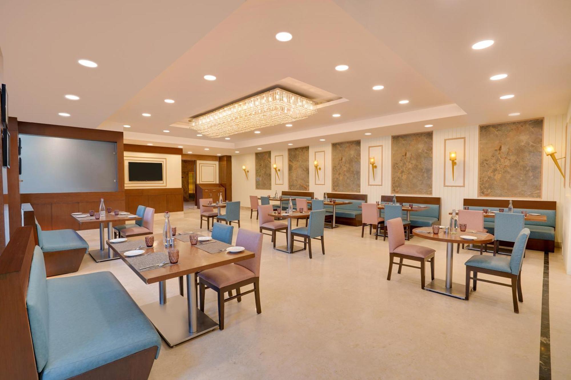 Lemon Tree Hotel, Noida Exterior foto