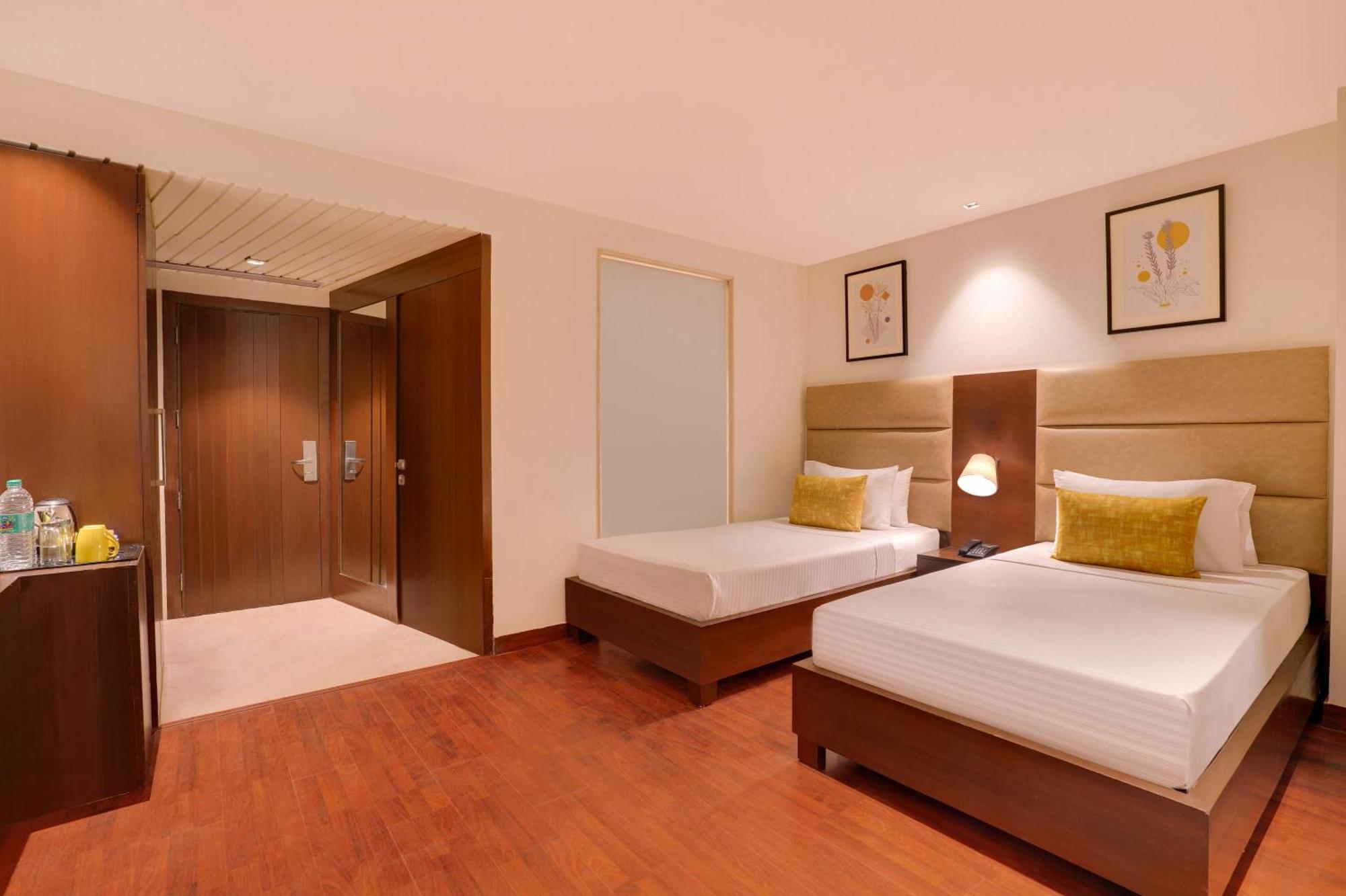 Lemon Tree Hotel, Noida Exterior foto