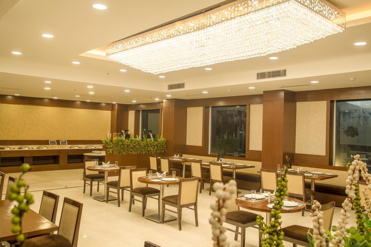Lemon Tree Hotel, Noida Exterior foto