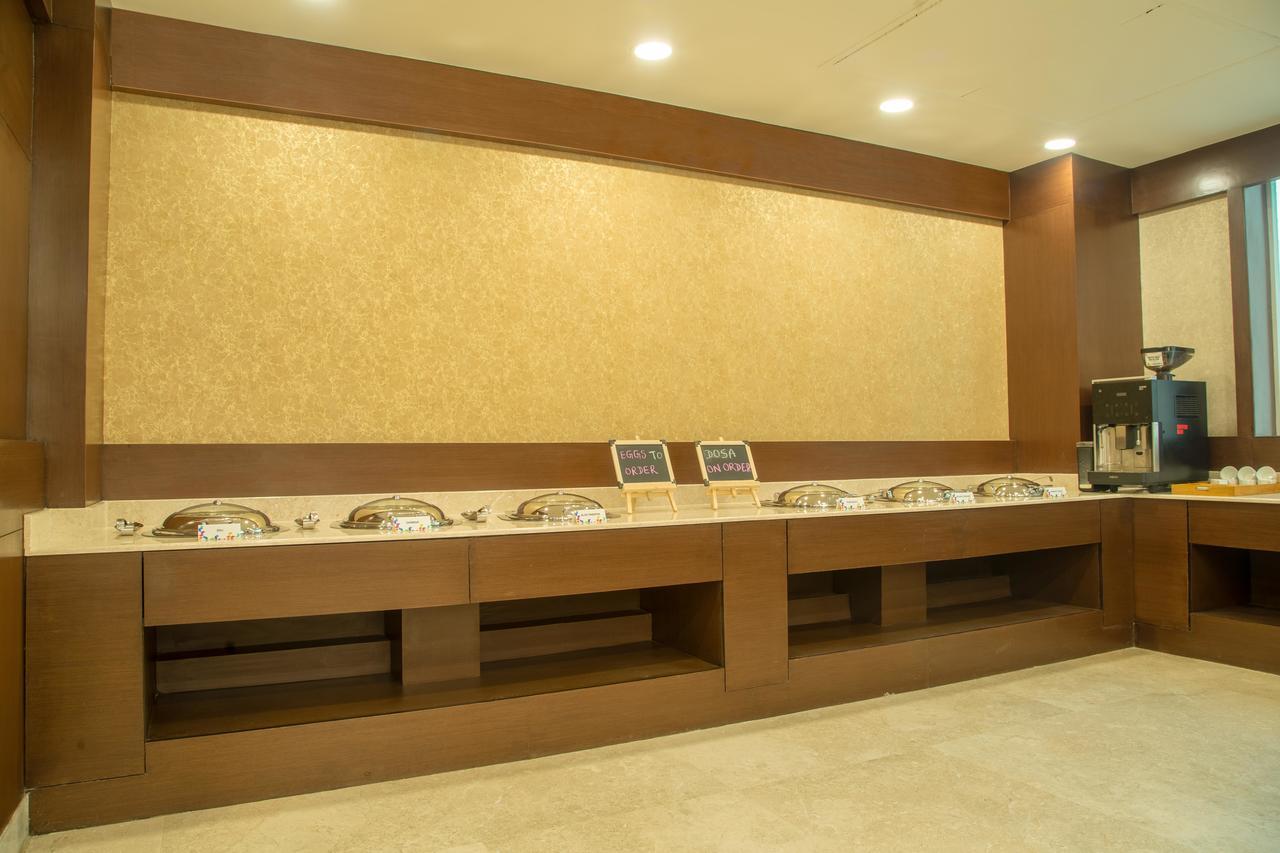 Lemon Tree Hotel, Noida Exterior foto