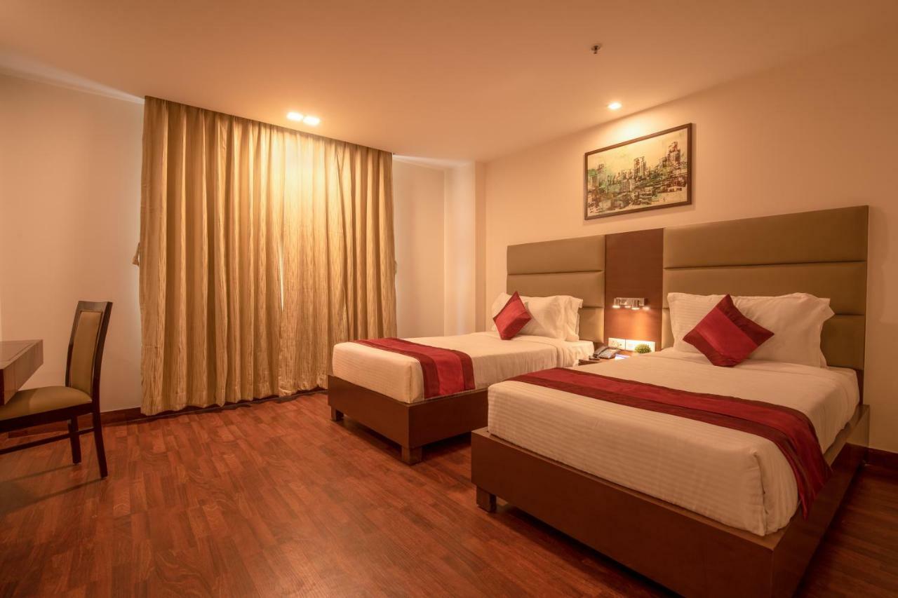 Lemon Tree Hotel, Noida Exterior foto
